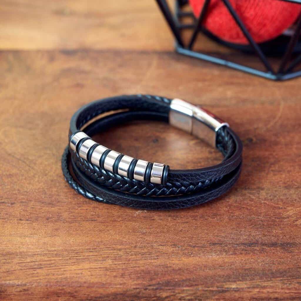 Pulsera de cuero para hombre